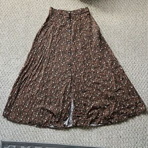 Pull&Bear Floral Skirt